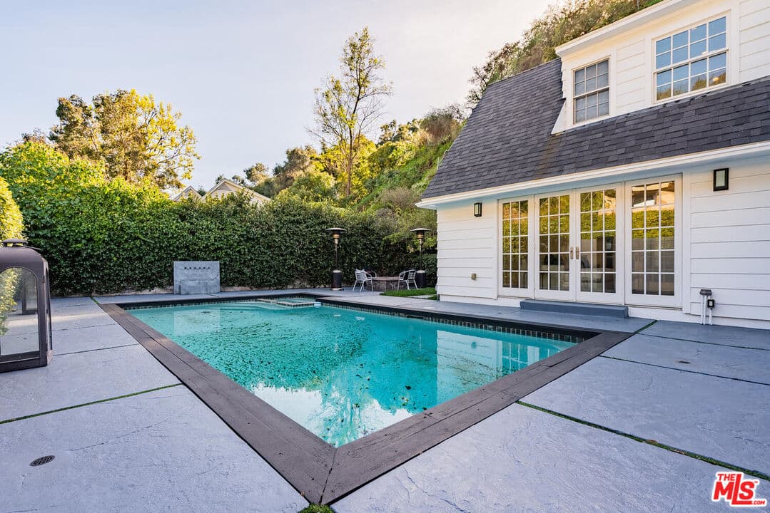 1049 Chantilly Rd, Los Angeles, CA 90077, photo 19