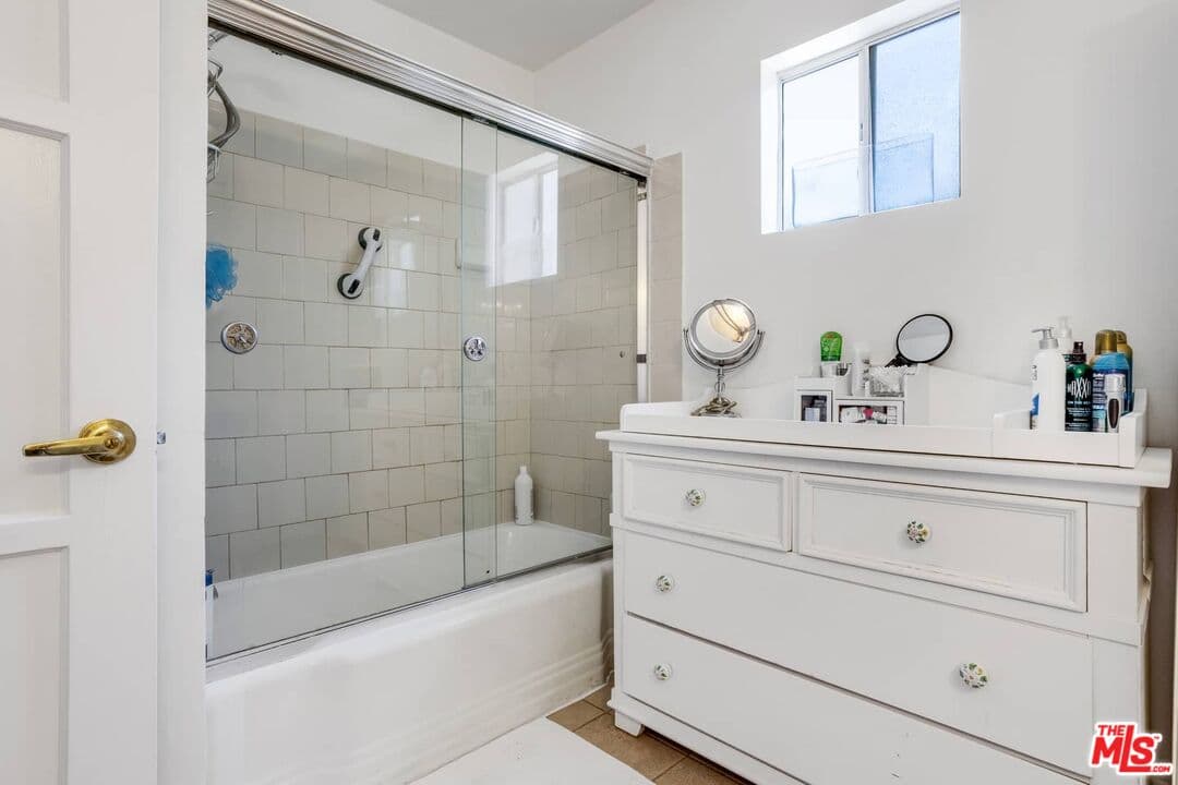 11333 Braddock Dr, Culver City, CA 90230, photo 8