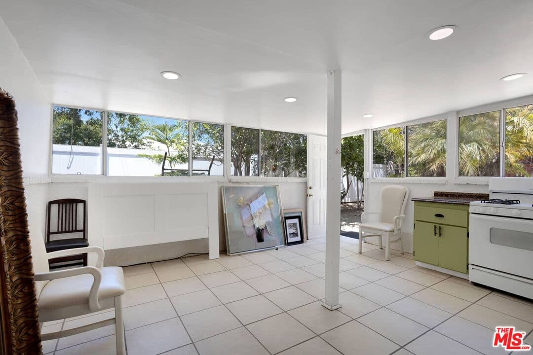 11333 Braddock Dr, Culver City, CA 90230, photo 18