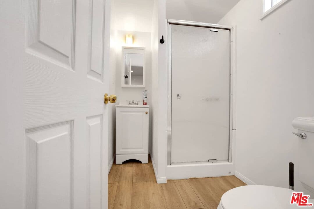 11333 Braddock Dr, Culver City, CA 90230, photo 21