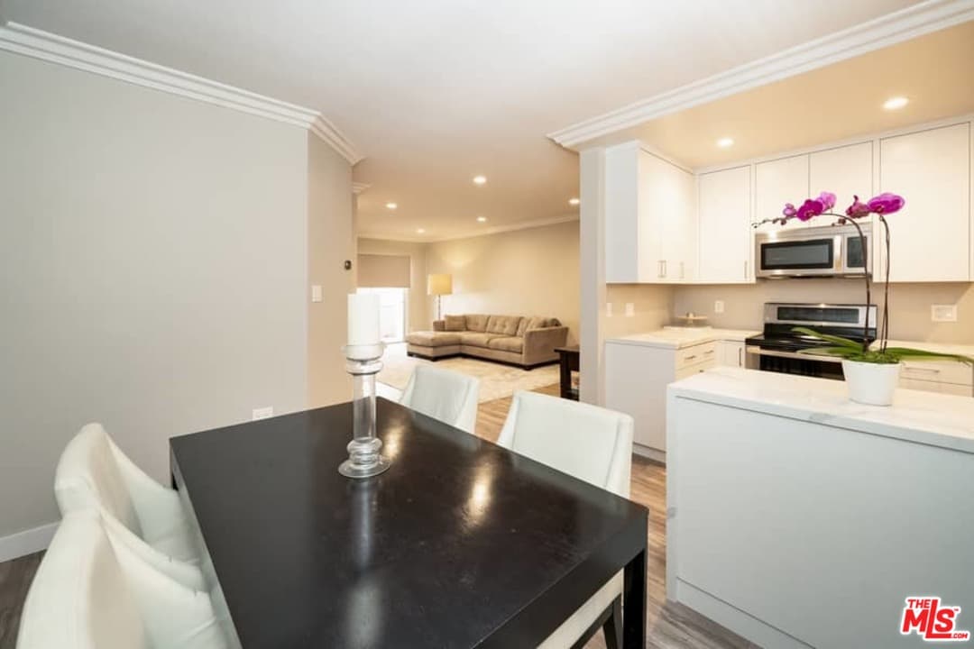 11820 Mayfield Ave #209, Los Angeles, CA 90049, photo 6