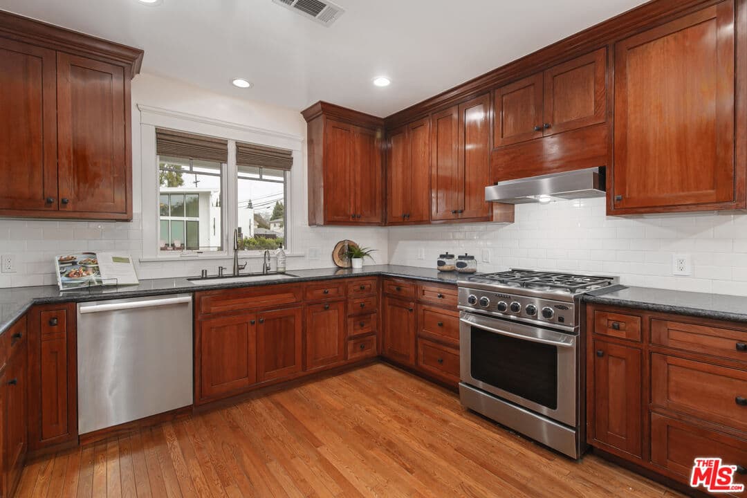 11951 Aneta St, Culver City, CA 90230, photo 10