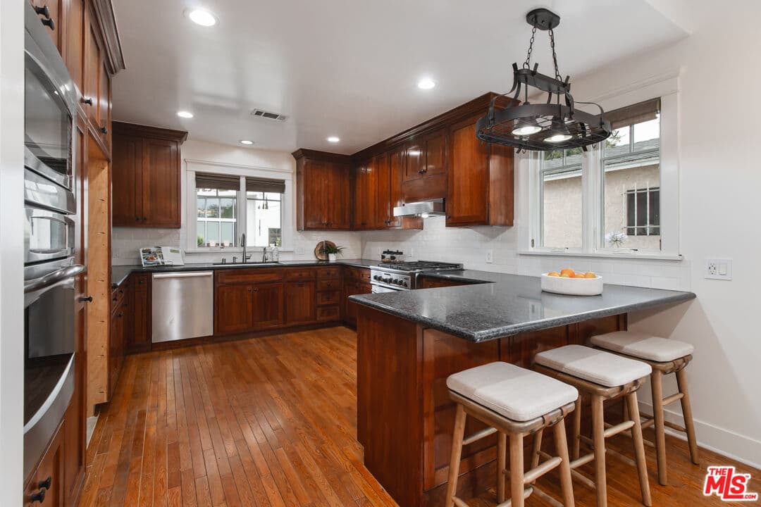 11951 Aneta St, Culver City, CA 90230, photo 11