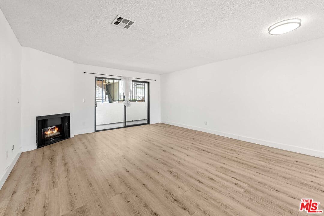 11975 Texas Ave #102, Los Angeles, CA 90025, photo 12