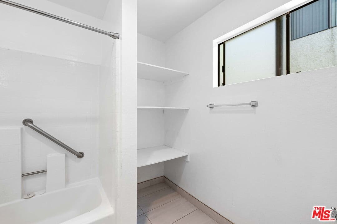 11975 Texas Ave #102, Los Angeles, CA 90025, photo 21