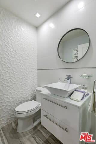 120 N Swall Dr #202, Los Angeles, CA 90048, photo 14