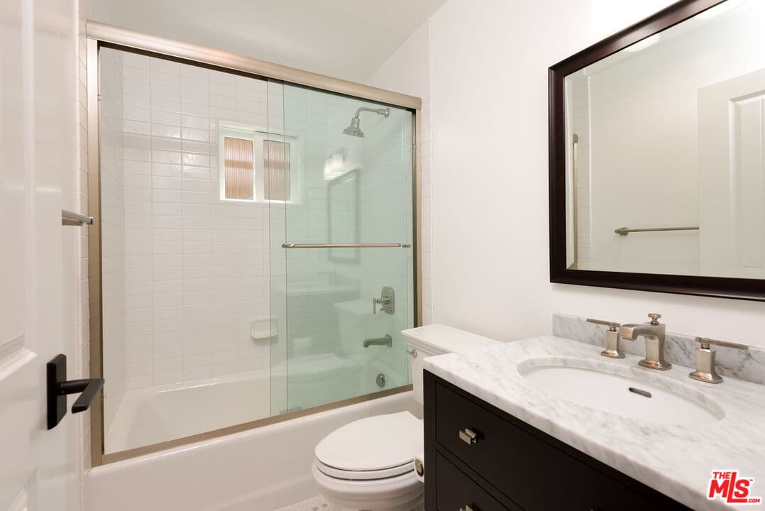 120 Vista Pl, Venice, CA 90291, photo 8