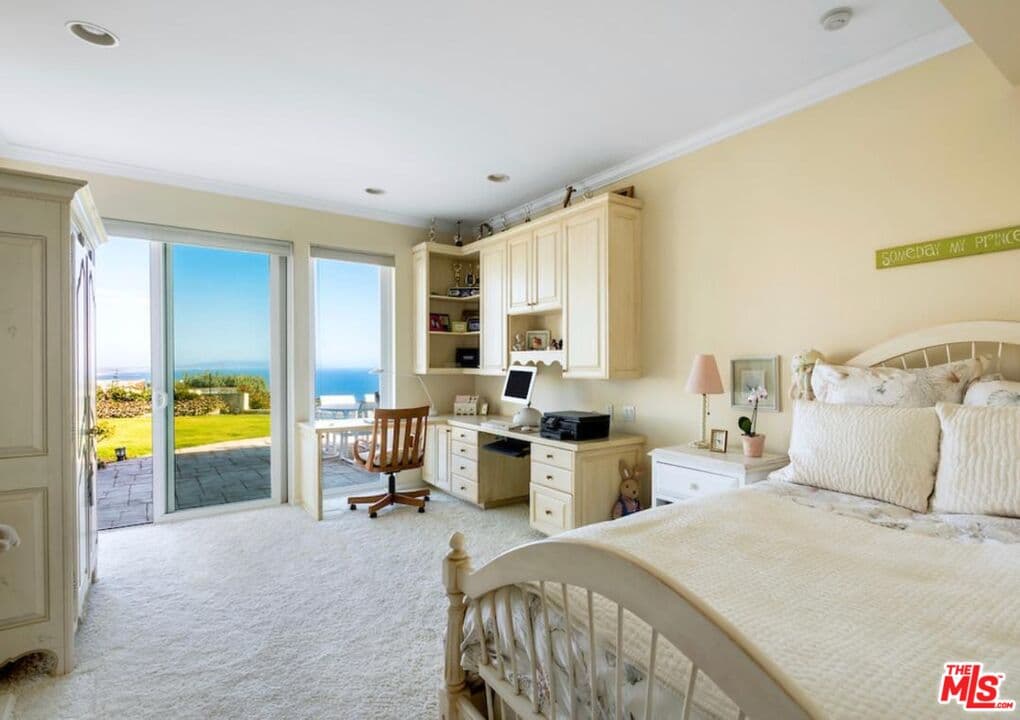 1209 Tellem Dr, Pacific Palisades, CA 90272, photo 9