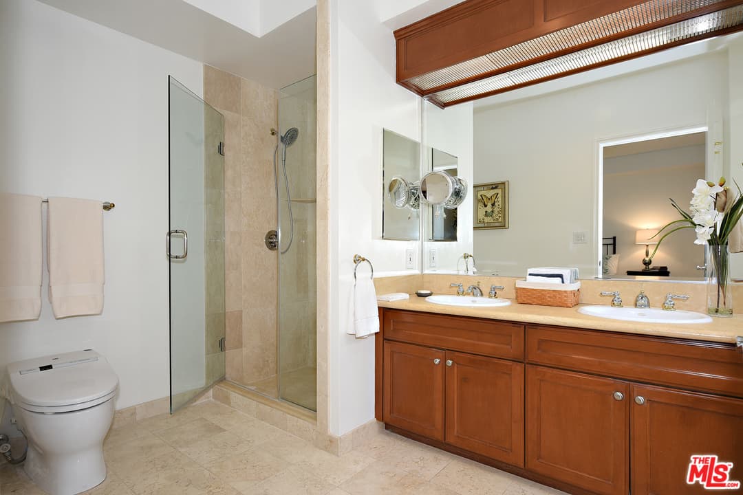1245 Wellesley Ave #102, Los Angeles, CA 90025, photo 12