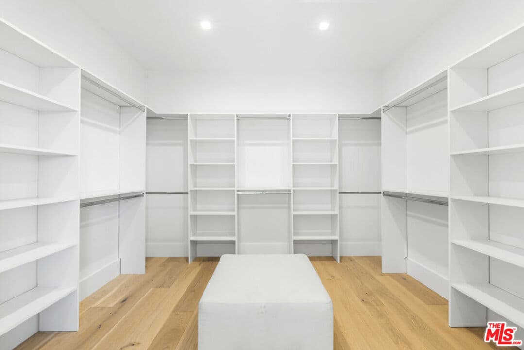 12850 Admiral Ave, Los Angeles, CA 90066, photo 19