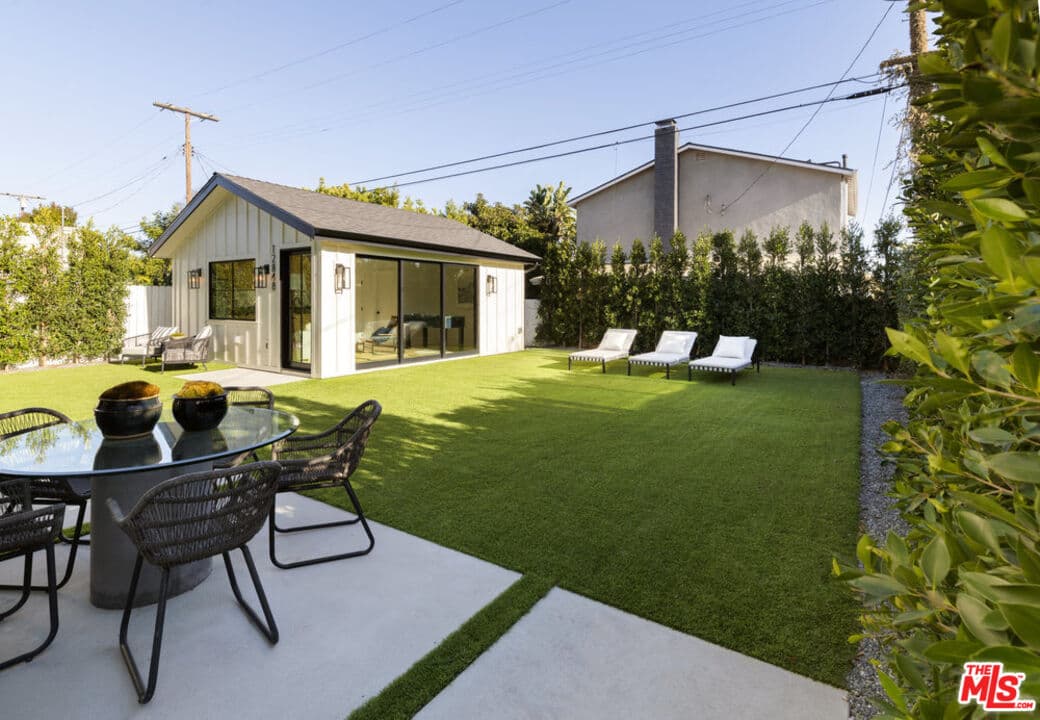 12850 Admiral Ave, Los Angeles, CA 90066, photo 27