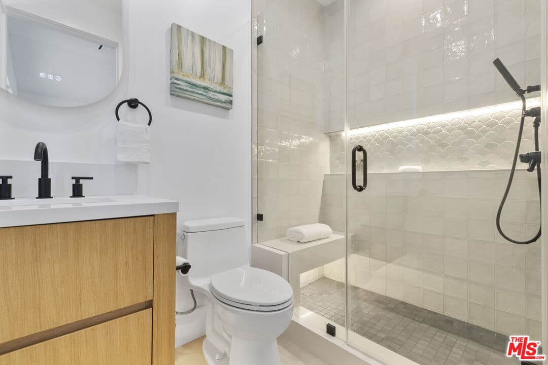 12850 Admiral Ave, Los Angeles, CA 90066, photo 24