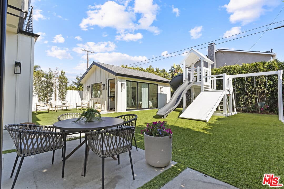 12850 Admiral Ave, Los Angeles, CA 90066, photo 30