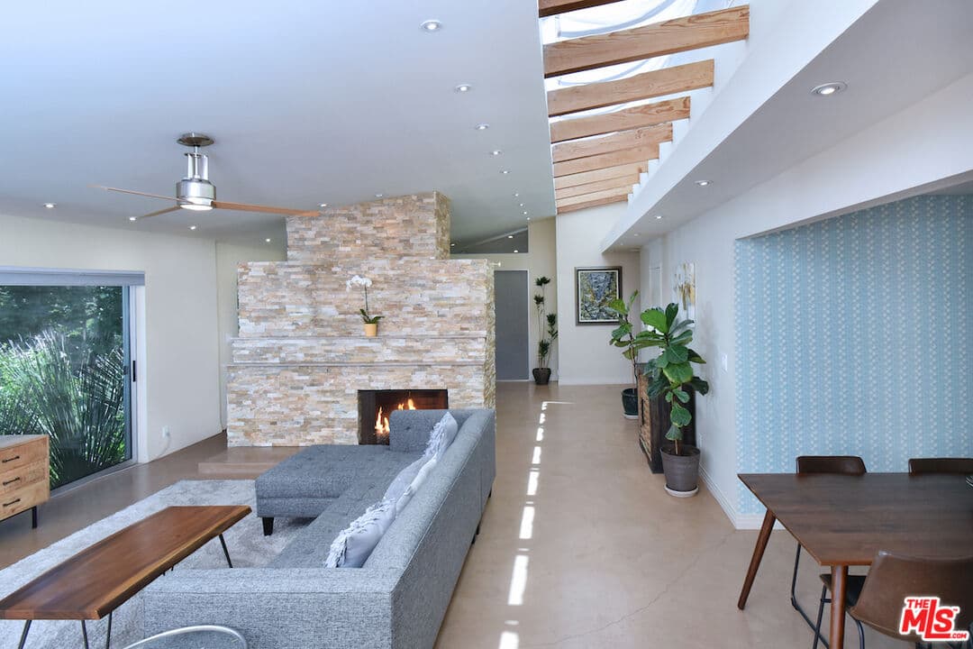 13470 Contour Dr, Sherman Oaks, CA 91423, photo 12