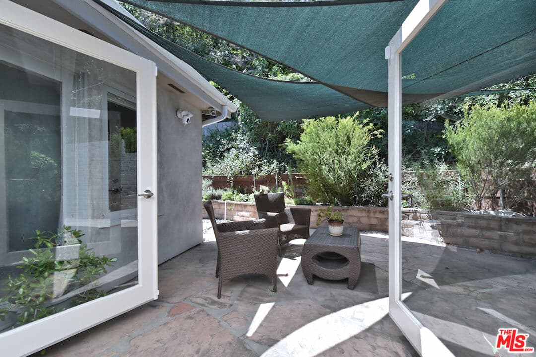 13470 Contour Dr, Sherman Oaks, CA 91423, photo 24
