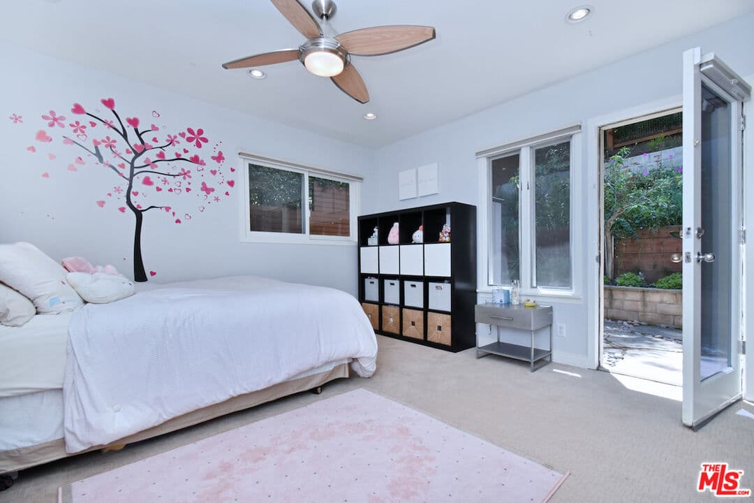 13470 Contour Dr, Sherman Oaks, CA 91423, photo 30