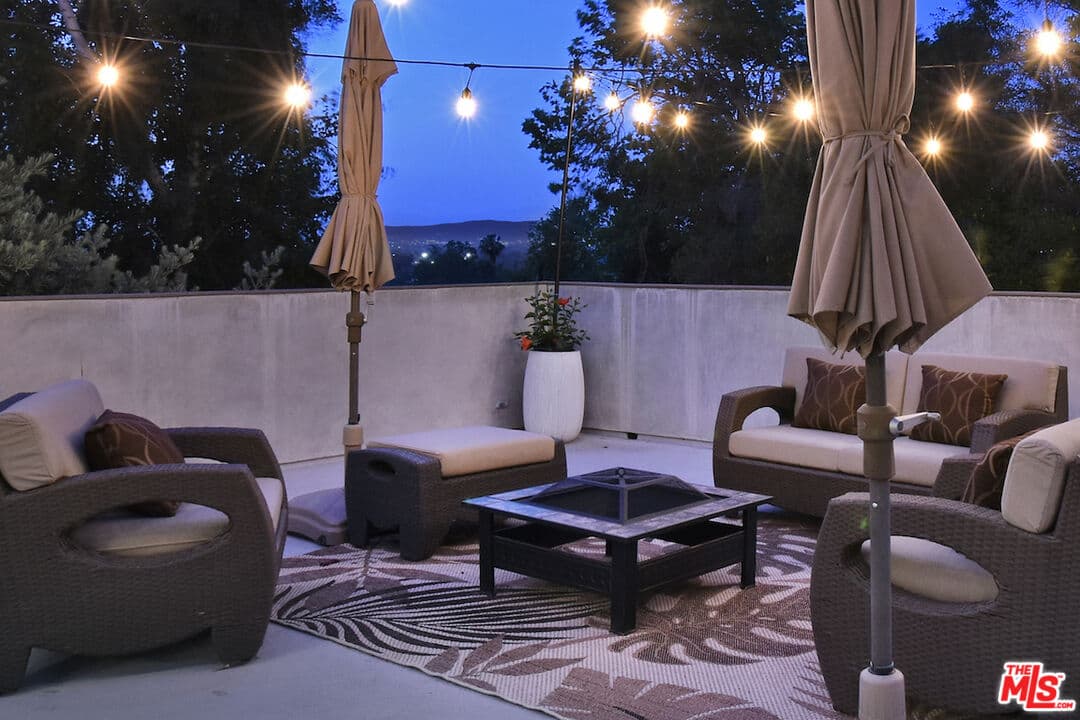13470 Contour Dr, Sherman Oaks, CA 91423, photo 46