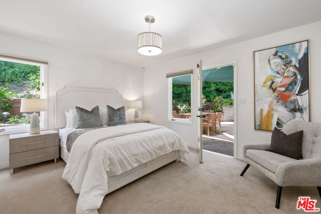 13470 Contour Dr, Sherman Oaks, CA 91423, photo 18