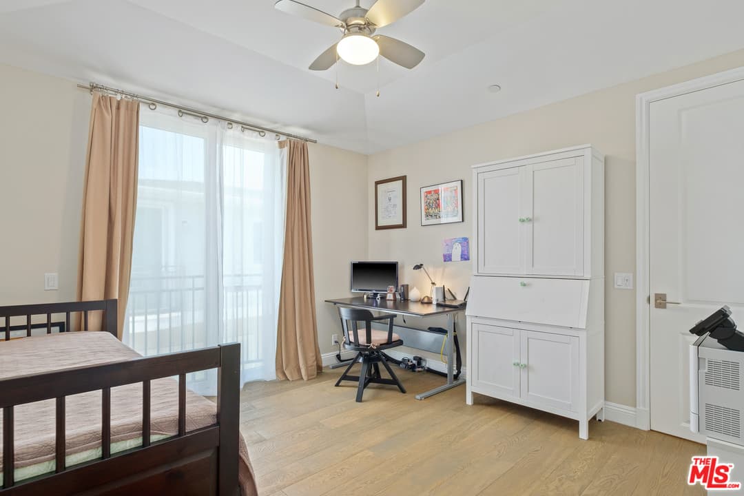1514 S Carmelina Ave, Los Angeles, CA 90025, photo 7