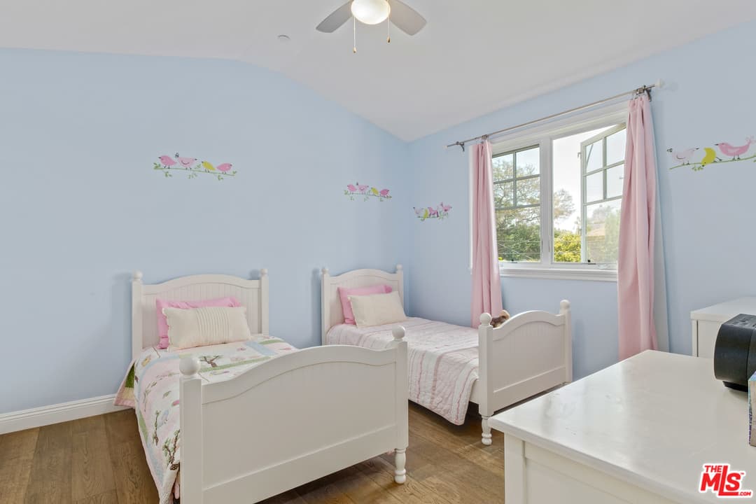 1514 S Carmelina Ave, Los Angeles, CA 90025, photo 16