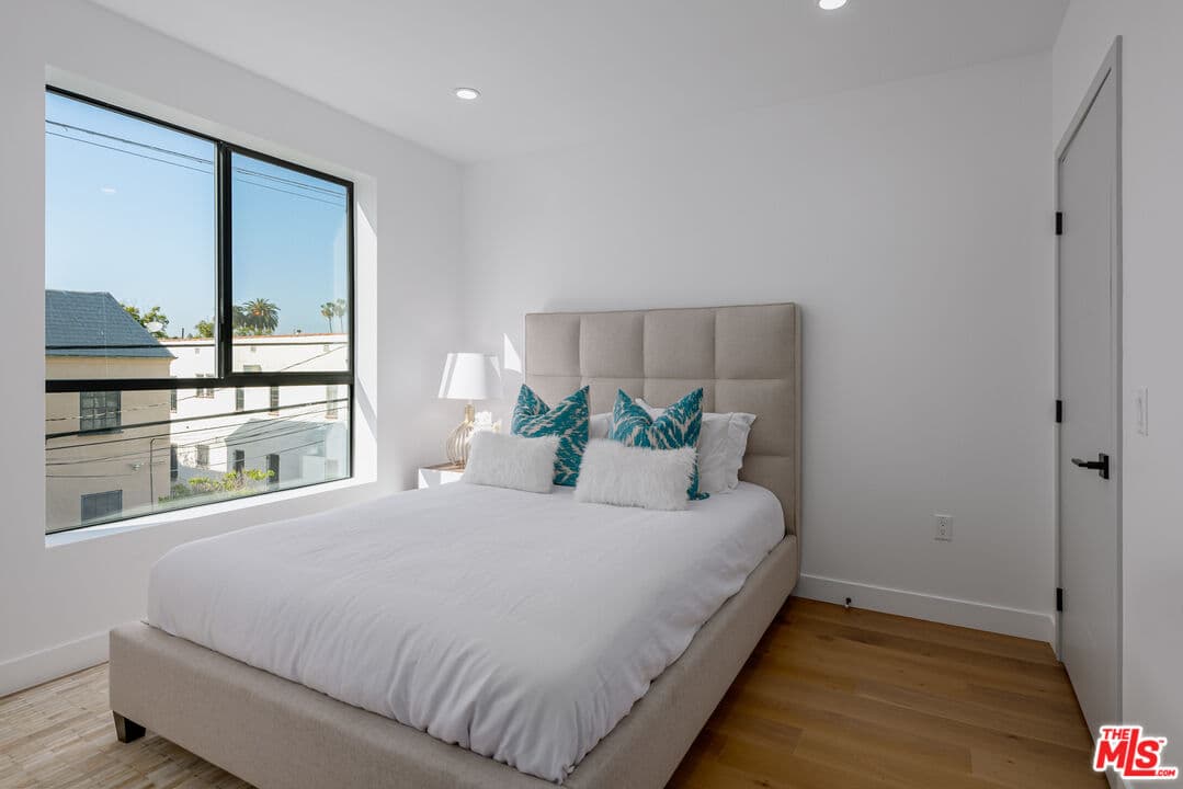 1515 S Holt Ave #204, Los Angeles, CA 90035, photo 7