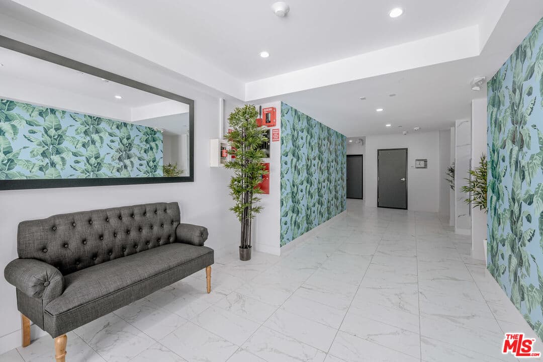 1515 S Holt Ave #204, Los Angeles, CA 90035, photo 14