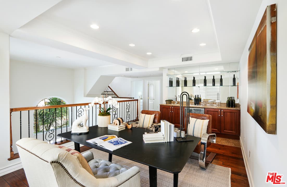1747 S Barrington Ave #101, Los Angeles, CA 90025, photo 9