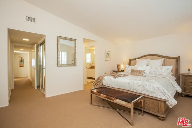 18440 Coastline Dr, Malibu, CA 90265, photo 9