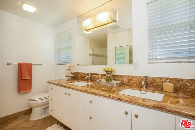 18440 Coastline Dr, Malibu, CA 90265, photo 11