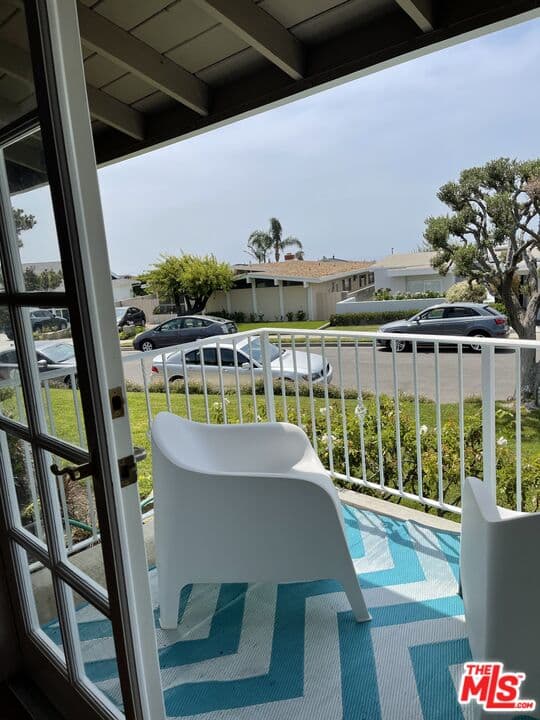 18441 Kingsport Dr, Malibu, CA 90265, photo 38