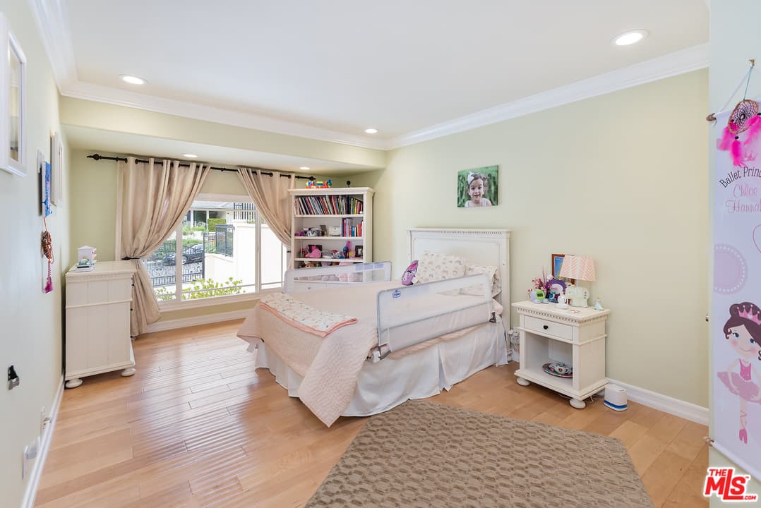 1916 San Ysidro Dr, Beverly Hills, CA 90210, photo 15