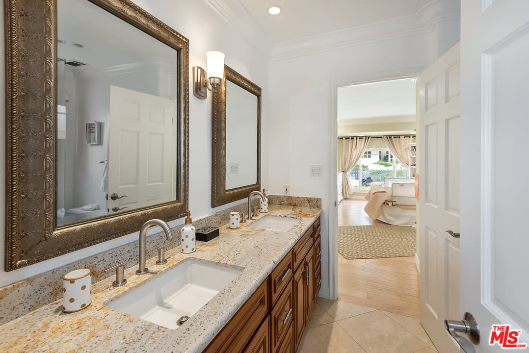 1916 San Ysidro Dr, Beverly Hills, CA 90210, photo 16