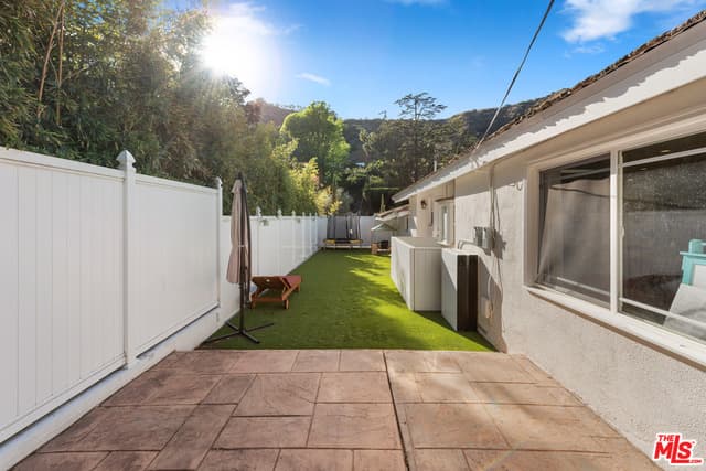 1916 San Ysidro Dr, Beverly Hills, CA 90210, photo 18