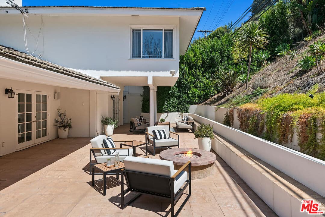 1916 San Ysidro Dr, Beverly Hills, CA 90210, photo 27