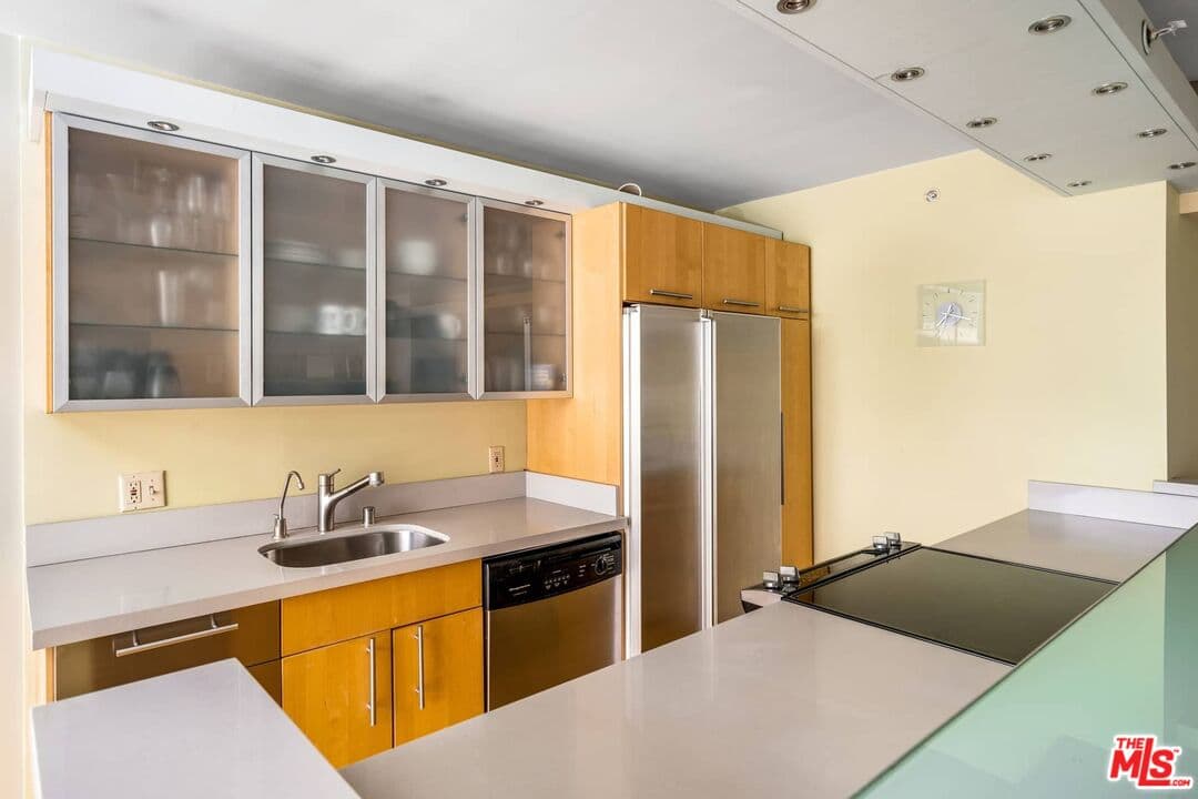 201 Ocean Ave #905P, Santa Monica, CA 90402, photo 9