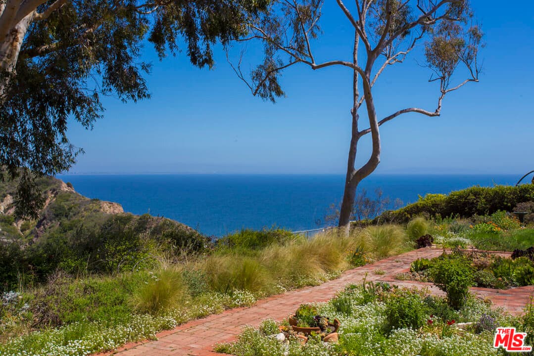 20990 Las Flores Mesa Dr, Malibu, CA 90265, photo 8