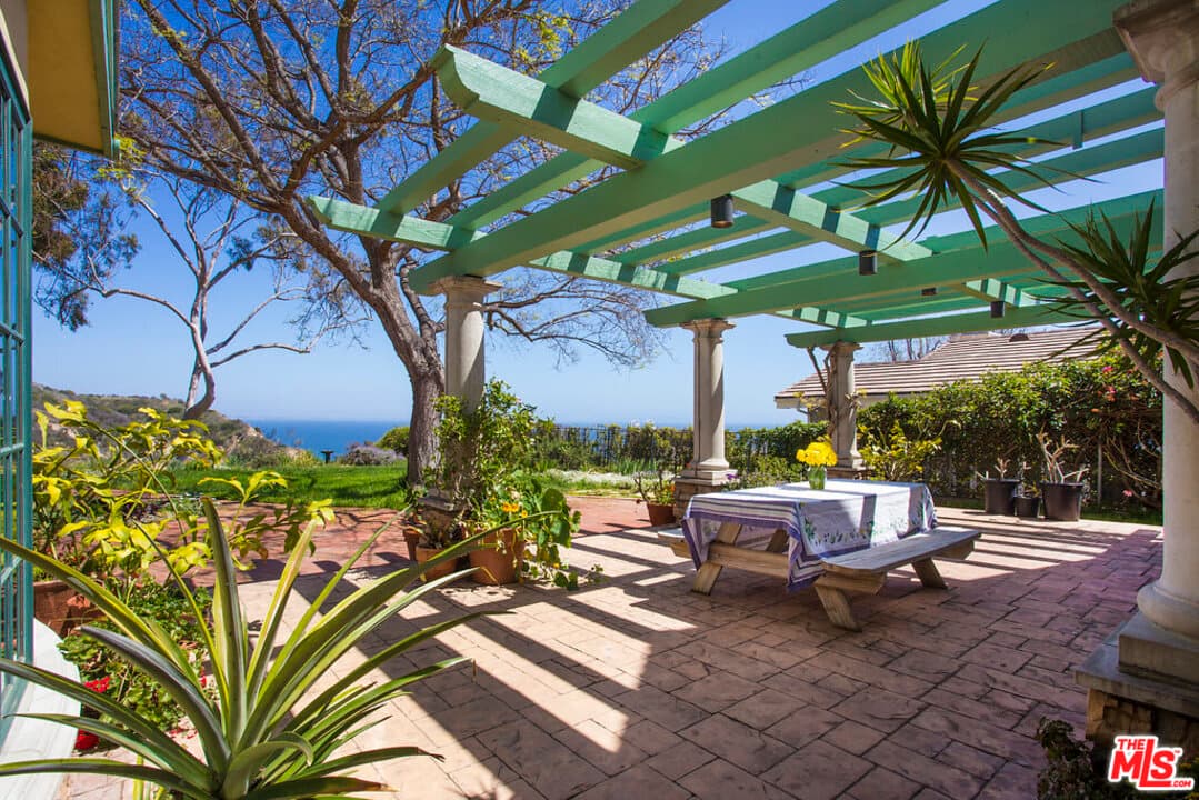 20990 Las Flores Mesa Dr, Malibu, CA 90265, photo 13