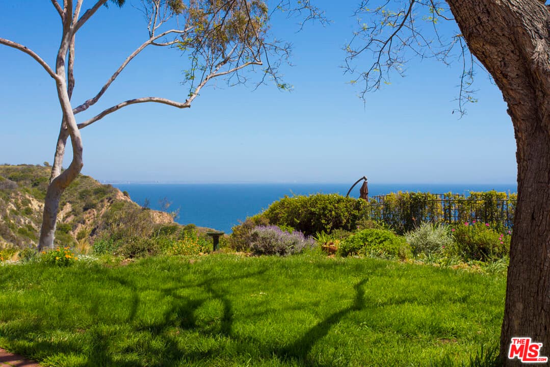 20990 Las Flores Mesa Dr, Malibu, CA 90265, photo 14