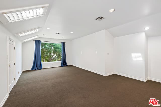 2201 Parnell Ave, Los Angeles, CA 90064, photo 11