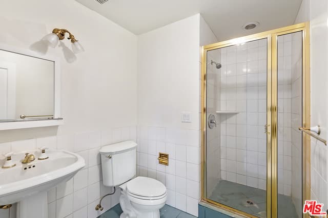 2201 Parnell Ave, Los Angeles, CA 90064, photo 17