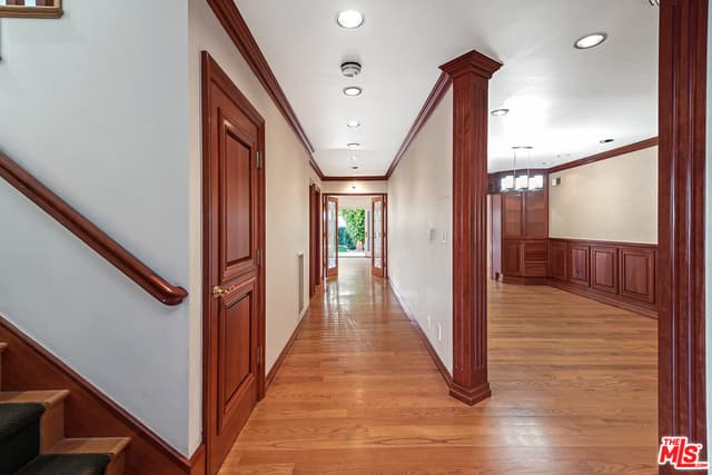2201 Parnell Ave, Los Angeles, CA 90064, photo 30