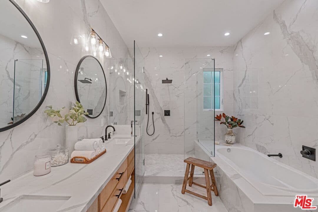 23355 Collins St, Woodland Hills, CA 91367, photo 26