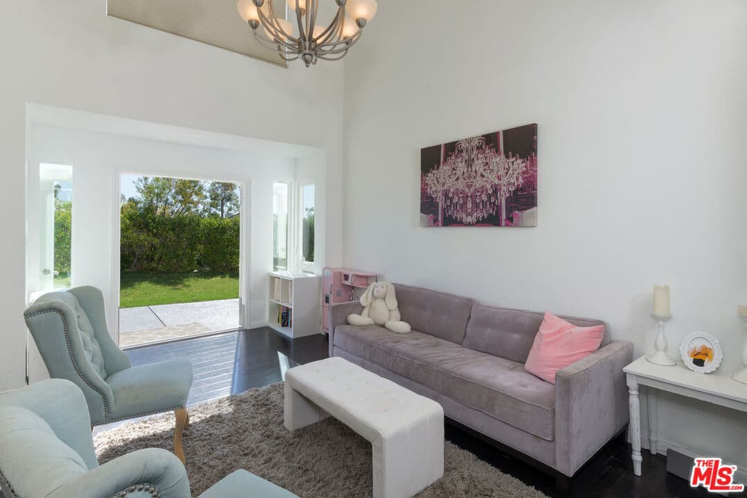 23425 W Moon Shadows Dr, Malibu, CA 90265, photo 11