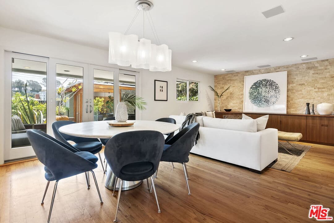 318 Amalfi Dr, Santa Monica, CA 90402, photo 6
