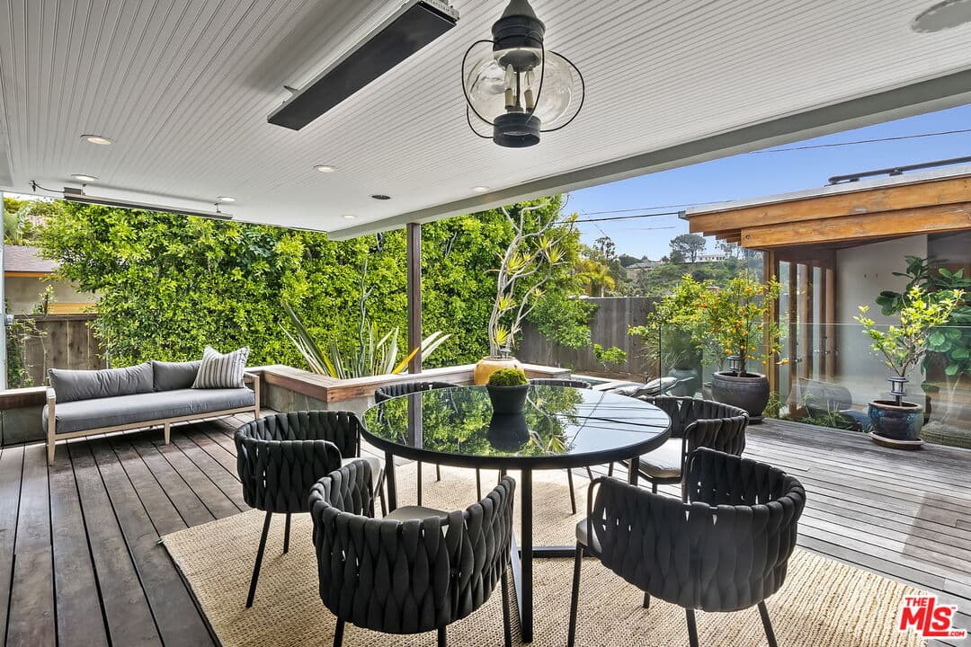 318 Amalfi Dr, Santa Monica, CA 90402, photo 12