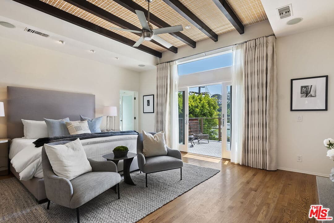318 Amalfi Dr, Santa Monica, CA 90402, photo 18