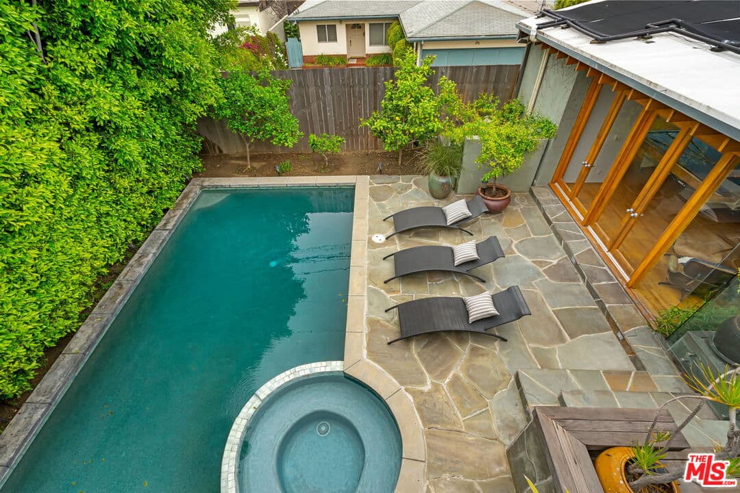 318 Amalfi Dr, Santa Monica, CA 90402, photo 25