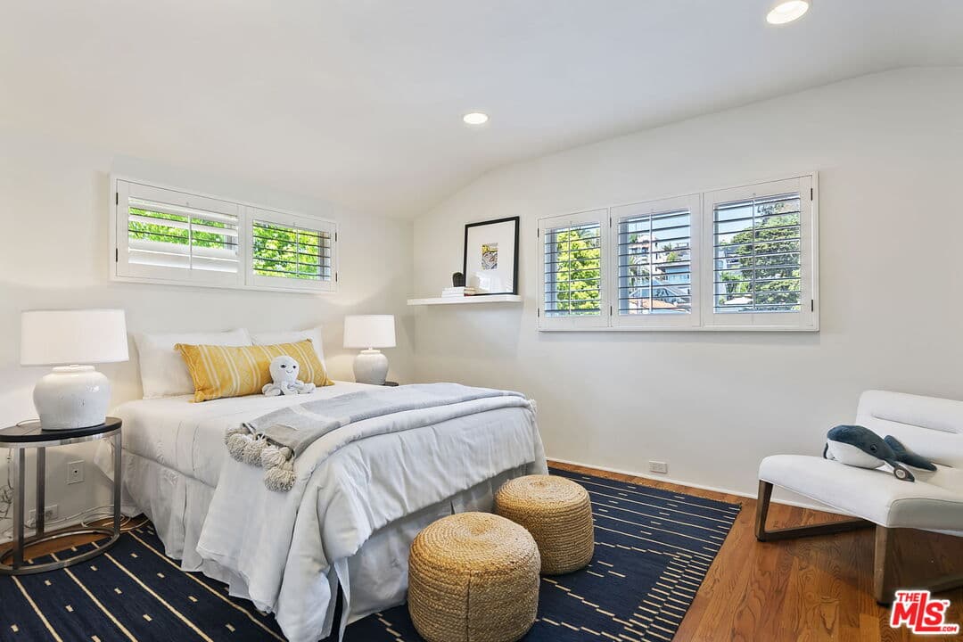 318 Amalfi Dr, Santa Monica, CA 90402, photo 30