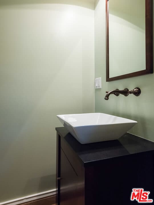 335 24th St, Santa Monica, CA 90402, photo 14