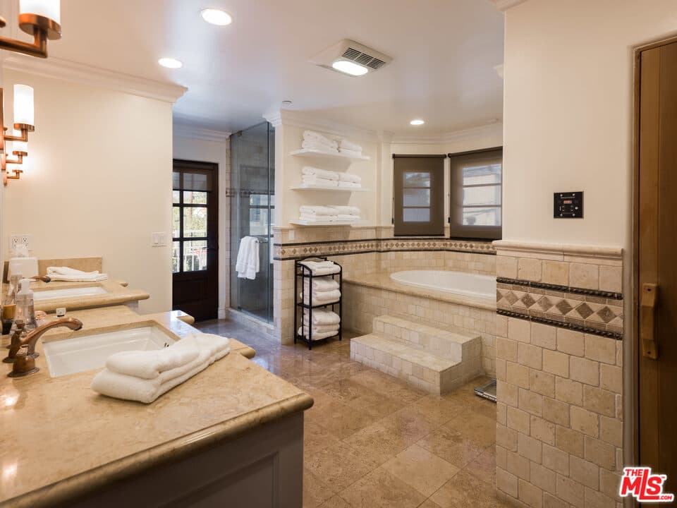 335 24th St, Santa Monica, CA 90402, photo 22